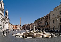 Piazza Navona, exemplu del urbanismu barrocu romanu, qu'inclúi fontes de Bernini (1651)