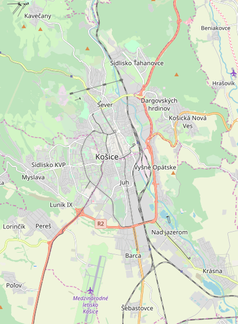 Mapa konturowa Koszyc, blisko centrum na prawo znajduje się punkt z opisem „Koszyce”