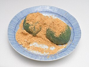 Kusa mochi with kinako powder