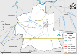 Carte en couleur présentant le réseau hydrographique de la commune