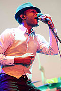 Aloe Blacc (6–7, 24–)