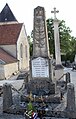 Le monument aux morts.