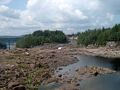 Lit des Chutes de Shawinigan[29], période estivale