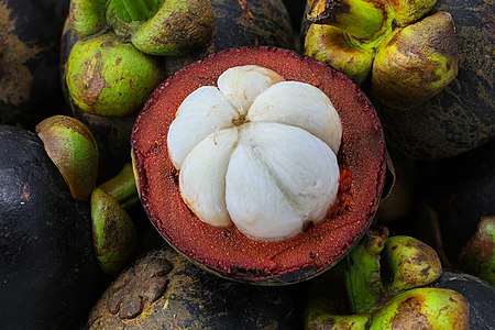 Sweet mangosteen