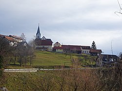 pogled na Črešnjice