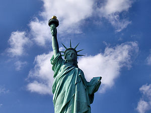 Liberty-statue-from-below.jpg