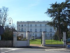 Château du Haut-Buc, façade nord.