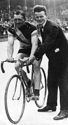 Maurice Peeters als Olympiasieger in Antwerpen 1920