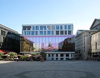 Spiegelwand, Marstallplatz in München (2007)