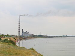 Lake Bolshoye Yarovoye and a chemical plant in Yarovoye