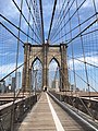 Veduta del percorso ciclopedonale del ponte di Brooklyn