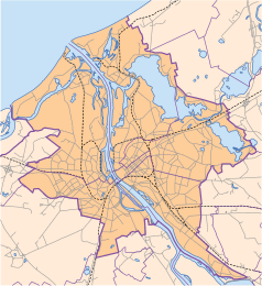 Mapa konturowa Rygi, w centrum znajduje się punkt z opisem „Stadion Skonto”