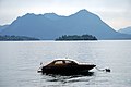 Blick auf Verbania, Motorboot