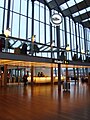 Ingang Arlanda centraal station, gezien vanaf terminal 5 van Luchthaven Stockholm-Arlanda