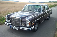 1972 Mercedes-Benz 280 SE/9, brown.