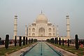 Indien: de:Taj Mahal in de:Agra im Bundesstaat de:Uttar Pradesh