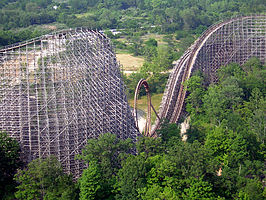 De houten achtbaan Son of Beast in Amerika was de enige houten achtbaan met een looping ter wereld.