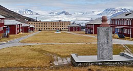 Pyramiden – Veduta