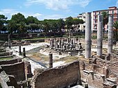 The macellum at Pozzuoli. A tholos can be seen in the centre.