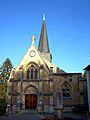 L'église, côté ouest, porche d'entrée.