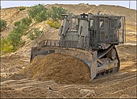 IDF D9R pushing soil