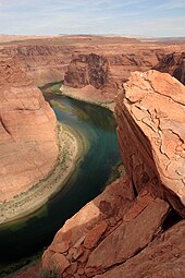 Un fleuve et son canyon.