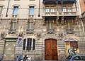 Casa Guazzoni, entrance