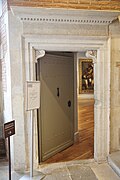 Interior door of the Hôtel d'Assézat (1555-1556, Nicolas Bachelier).