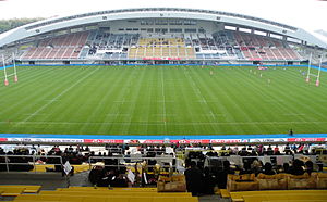 Innenraum des Best Denki Stadium (April 2013)