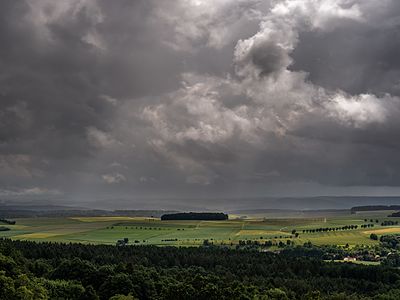 "Maintalblick-vom-Ansberg-6127128-PS.jpg" by User:Ermell