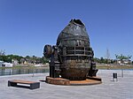 Convertisseur Thomas opérationnel de 1954 à 1964, à Dortmund, Allemagne. La cornue seule pèse 68 tonnes.