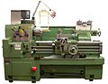 Centre lathe (Hwacheon)