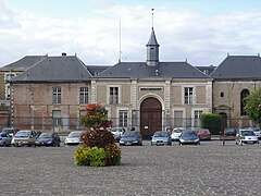 Rethel, ville arrosée par l'Aisne, est la troisième ville du département des Ardennes.