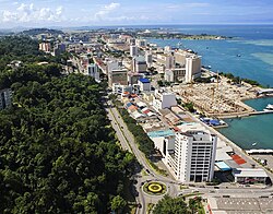 亚庇市 Kota Kinabalu City Bandaraya Kota Kinabalu的天際線