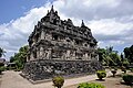 Candi Sari, tampak dari belakang