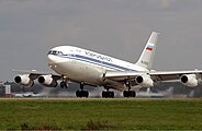 איליושין Il-86 בצבעי החברה בתחילת שנות ה-2000