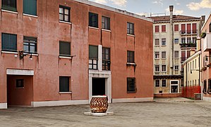 Wellhead, in Campo Saffa, Venice