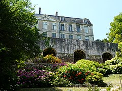 Le jardin des Arts, en contrebas du château.