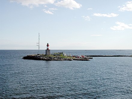 Harmaja/Gråhara Lighthouse, Helsinki