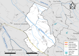 Carte en couleur présentant le réseau hydrographique de la commune