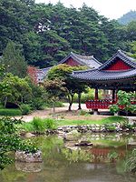 Il parco del Tempio di Buryeongsa in Corea