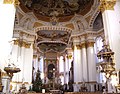 Interno della chiesa abbaziale