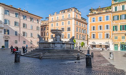 Piazza Santa Maria in Trastevere