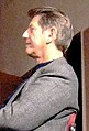 Peter Coyote interpreta Virgil Webster