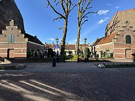 Het hofje vanuit de Barrevoetestraat gezien