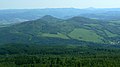 Aussicht in Richtung Südosten zum Fernsehturm auf dem Buková hora (Zinkenstein)