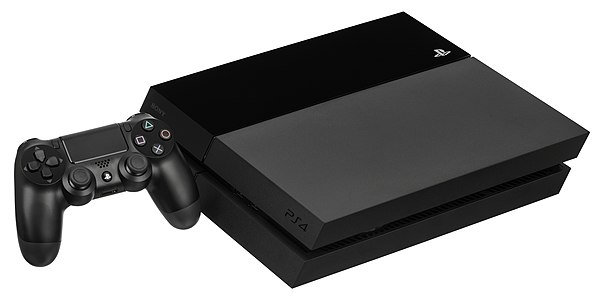 PlayStation 4, by Evan-Amos