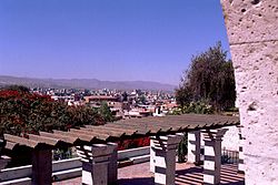 Arequipa vista dal chiostro di Santa Catalina