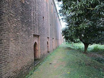 গৌড়ের বাইশগজি দেয়াল