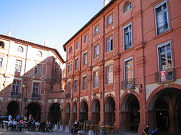 Montauban Place Nationale.jpg